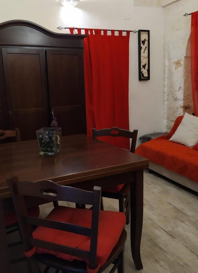 Alcova Di Giulia Apartment Ostuni Luaran gambar